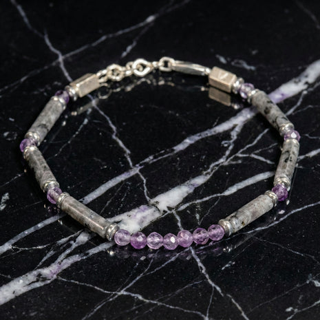 Spectrolite and Amethyst Bracelet | Armillas Design – iridescent labradorite bracelet – view 2